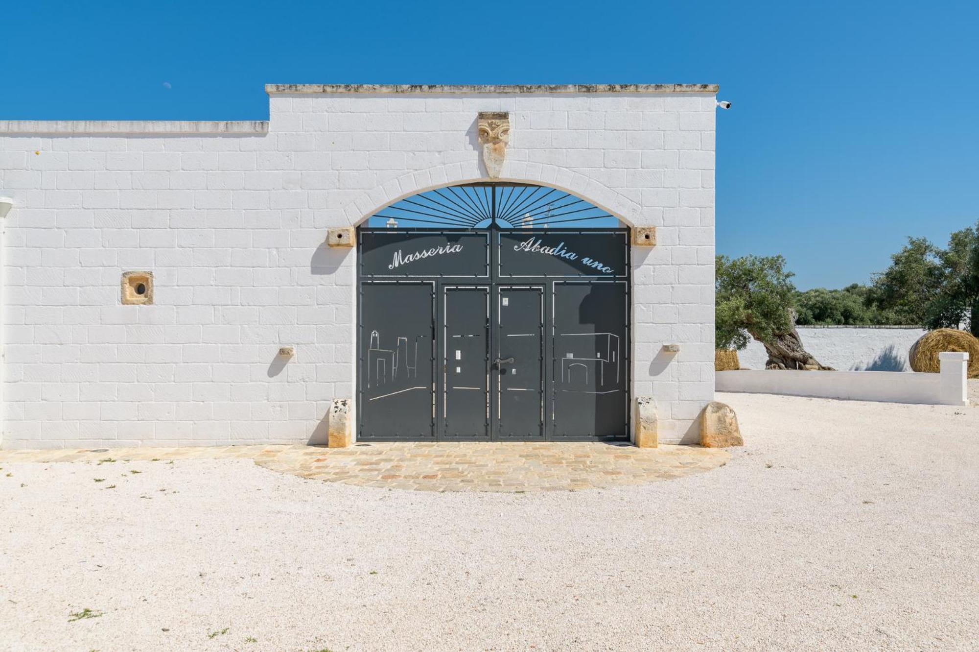 Masseria Abadia Uno Ostuni Buitenkant foto